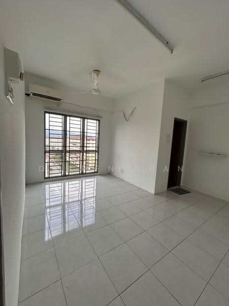 Apartment for Sale at Suria Court - Darren Chan - Living Room - PropertyGuru.com.my
