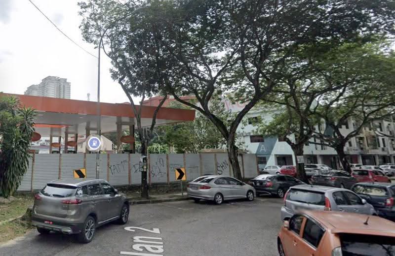 Shop / Office for Rent in Taman Sri Endah (Sri Petaling) - Wayne Cheah - Exterior - PropertyGuru.com.my