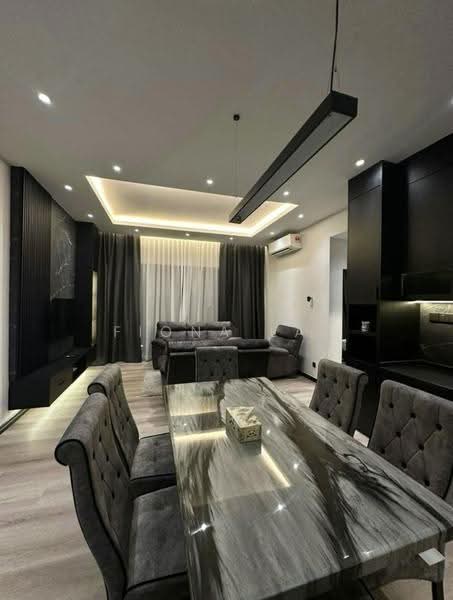 Kediaman Servis untuk Dijual di The Loft @ KK Times Square - Fiona Lai - Living Room - PropertyGuru.com.my