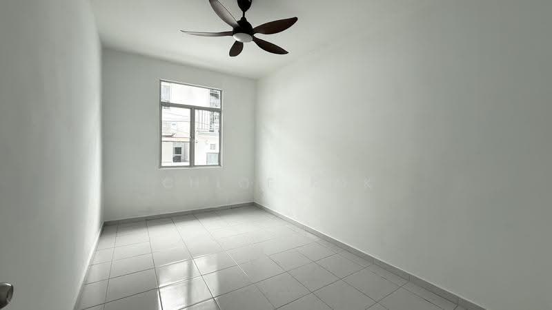 2-storey Terraced House for Sale in Taman Scientex Rawang (Rawang) - Chloe Kok - PropertyGuru.com.my
