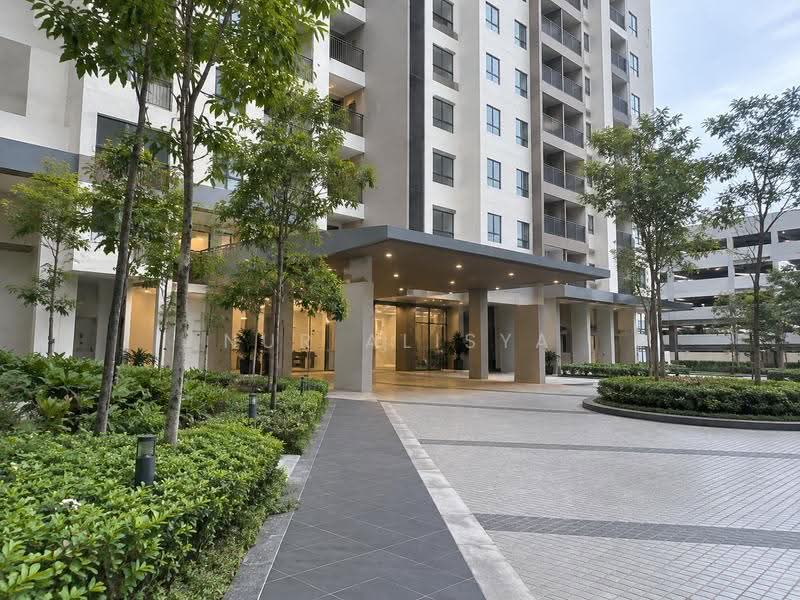 Kediaman Servis untuk Dijual di Sentrio Residences @ Senai - Nur Alisya - Exterior - PropertyGuru.com.my