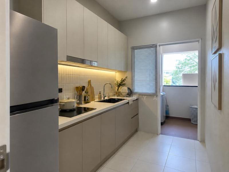 Kediaman Servis untuk Dijual di Sentrio Residences @ Senai - Nur Alisya - Kitchen - PropertyGuru.com.my