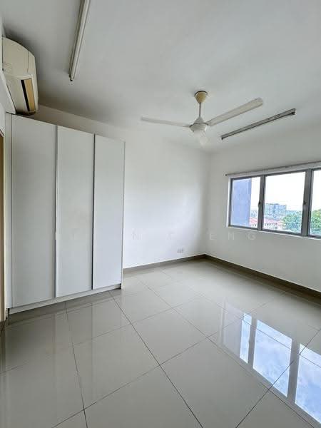 Kediaman Servis untuk Dijual di Galleria Equine Park - Bryan Cheng - Interior - PropertyGuru.com.my