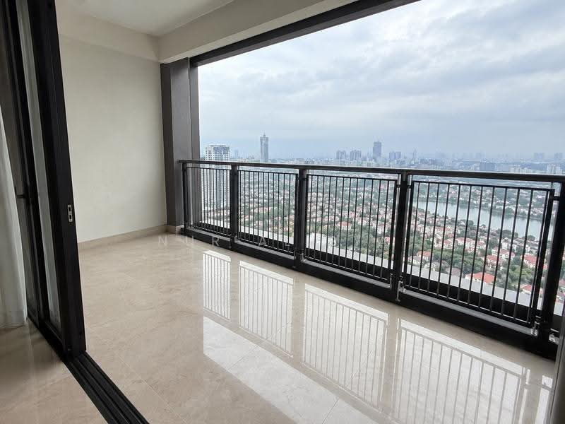 Kediaman Servis untuk Dijual di The Astaka @ 1 Bukit Senyum - Nur Alisya - Balcony - PropertyGuru.com.my
