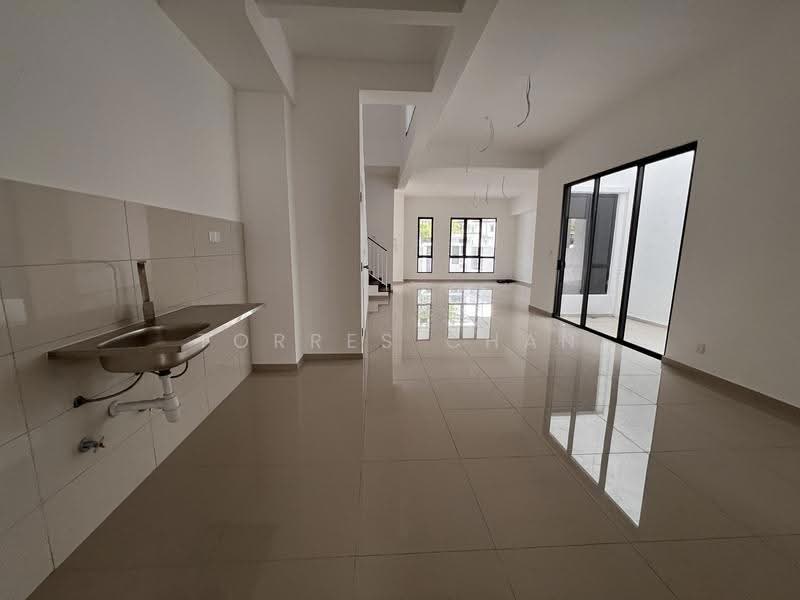 2-storey Terraced House for Sale in Setia Utama (Setia Alam) - Torres Chan - Interior - PropertyGuru.com.my