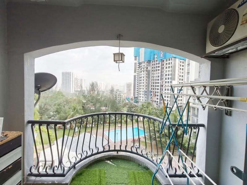 Pangsapuri untuk Dijual di Sri Ledang - Stheven Francis - Balcony - PropertyGuru.com.my