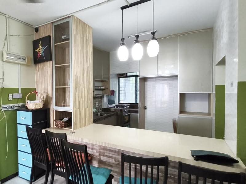 Pangsapuri untuk Dijual di Sri Ledang - Stheven Francis - Kitchen - PropertyGuru.com.my