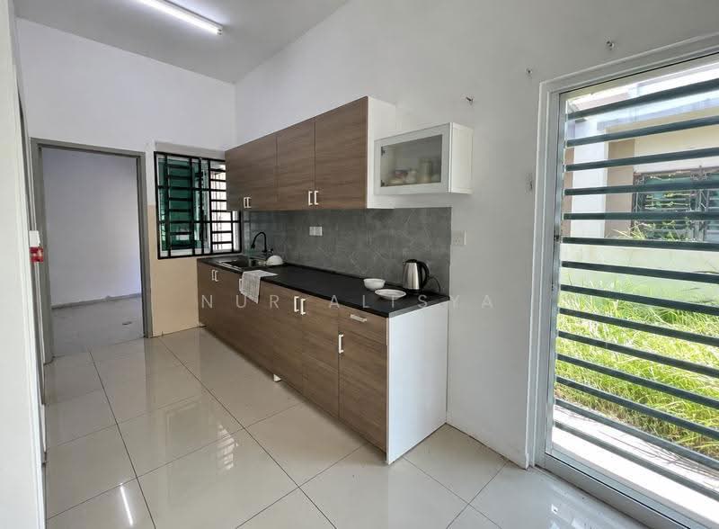 Semi-Detached House for Sale in Hijauan Valdor (Sungai Jawi) - Nur Alisya - PropertyGuru.com.my