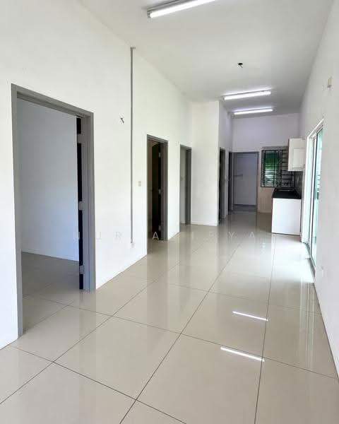 Semi-Detached House for Sale in Hijauan Valdor (Sungai Jawi) - Nur Alisya - PropertyGuru.com.my