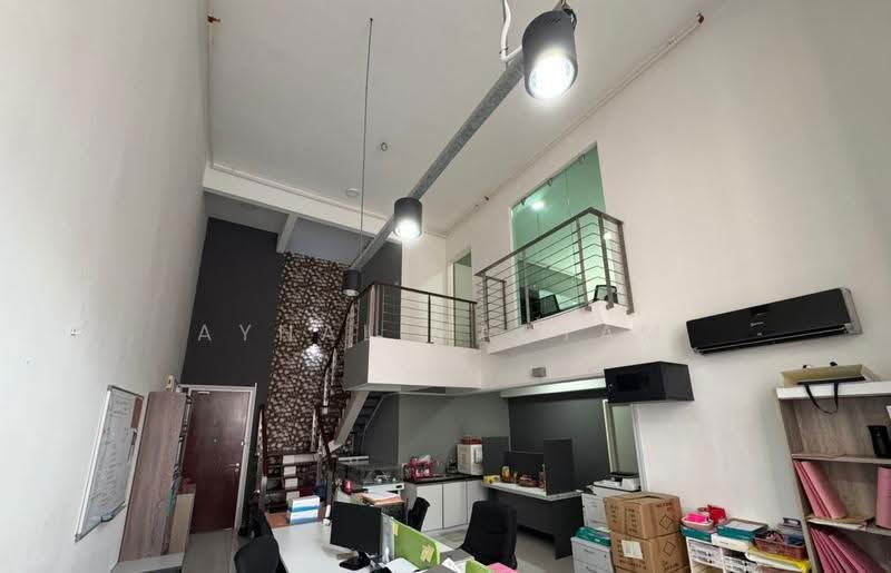 Kediaman Servis untuk Dijual di Plaza Azalea - Aynal Maryam - Interior - PropertyGuru.com.my