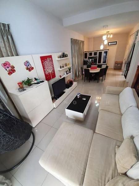 Cluster House for Sale in Bukit Indah (Iskandar Puteri (Nusajaya)) - Ee Fong Toh - Living Room - PropertyGuru.com.my