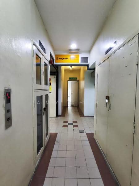 Office for Rent in Cheras Business Centre (Kuala Lumpur) - Amy Chin - Corridor - PropertyGuru.com.my