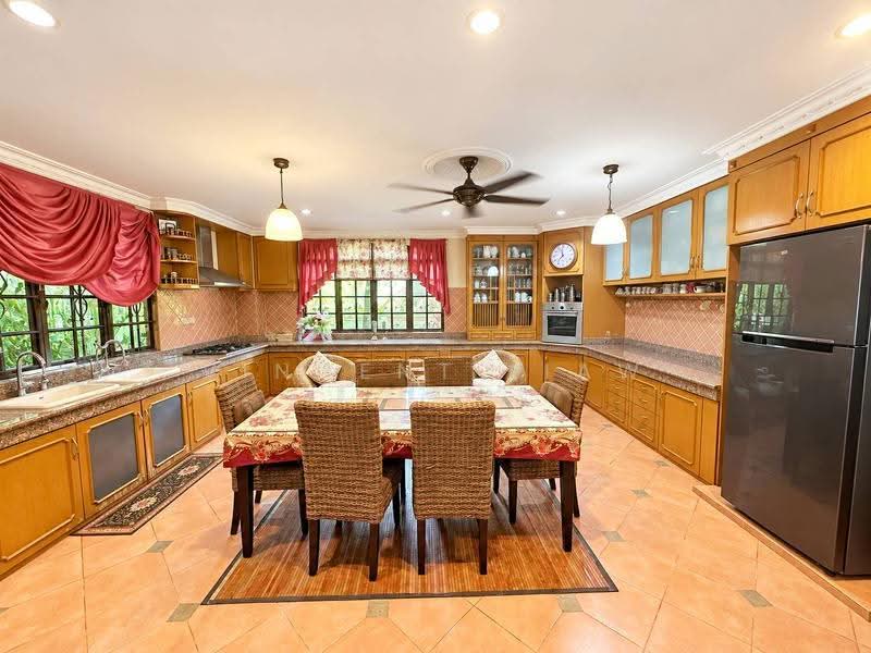 Rumah Banglo untuk Dijual di Kota Damansara (Selangor) - Vincent Liaw - Kitchen - PropertyGuru.com.my