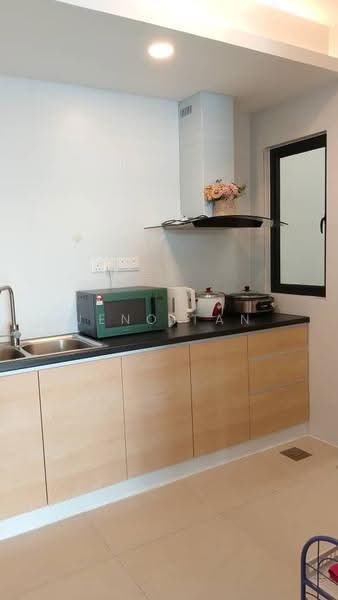Kondominium untuk Disewa di Gala City Residences - Jeno Tan - Kitchen - PropertyGuru.com.my