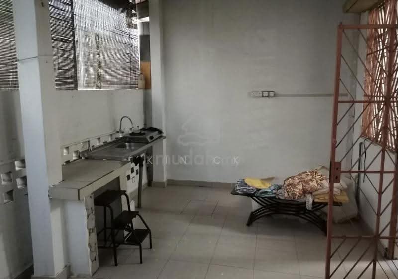 Rumah Teres 2-Tingkat untuk Disewa di Taman Bukit Cheras (Cheras) - Kin CK - Kitchen - PropertyGuru.com.my