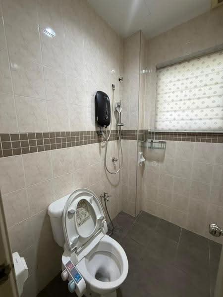 Cluster House for Sale in Setia Damai (Setia Alam) - Mavis Ng - Bathroom - PropertyGuru.com.my