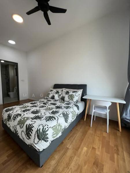 Kediaman Servis untuk Dijual di Paradigm Residence - Maggie Leng - Bedroom - PropertyGuru.com.my
