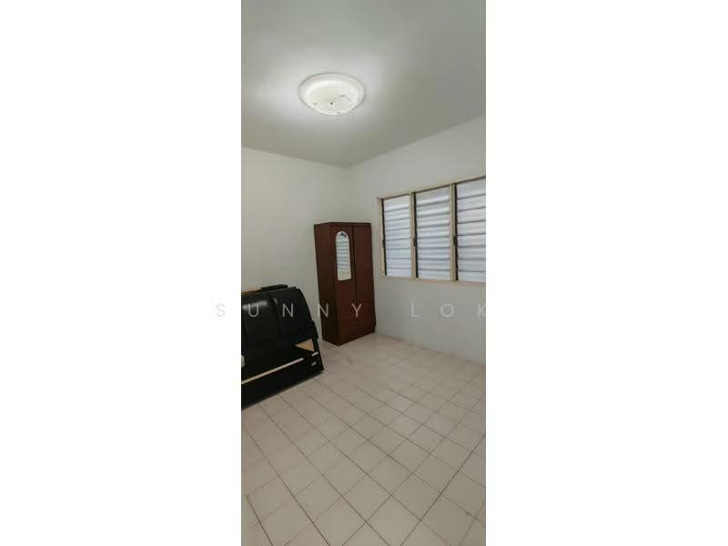 Flat for Rent at Desa Permai Indah Flat - Sunny Lok - Bedroom - PropertyGuru.com.my