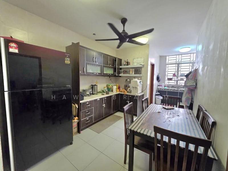 Terraced House for Sale in Taman Jelok Impian (Kajang) - Hawa Ibrahim - Kitchen - PropertyGuru.com.my