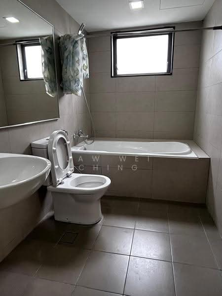 Condominium for Rent at Mont Kiara Palma - Law Wei Ching - Bathroom - PropertyGuru.com.my