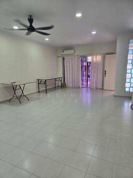 2-storey Terraced House for Sale in Taman Prima Impian (Segambut) - Jasemin Chia - Living Room - PropertyGuru.com.my