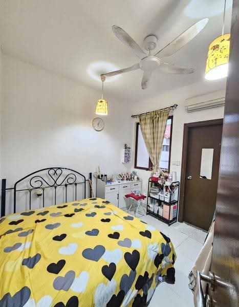 Rumah Teres 2-Tingkat untuk Dijual di Bukit Jelutong (Shah Alam) - Winny Su - Bedroom - PropertyGuru.com.my