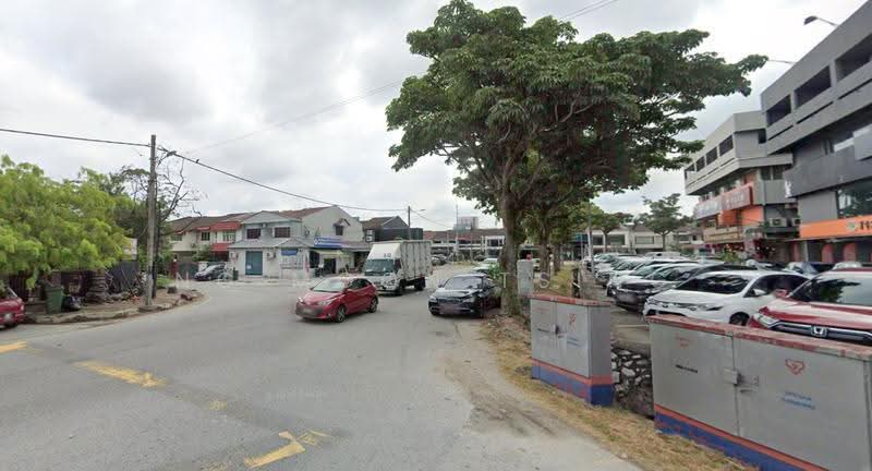 Shop for Sale in Petaling Jaya (Selangor) - Ng Moon Tsing - Exterior - PropertyGuru.com.my