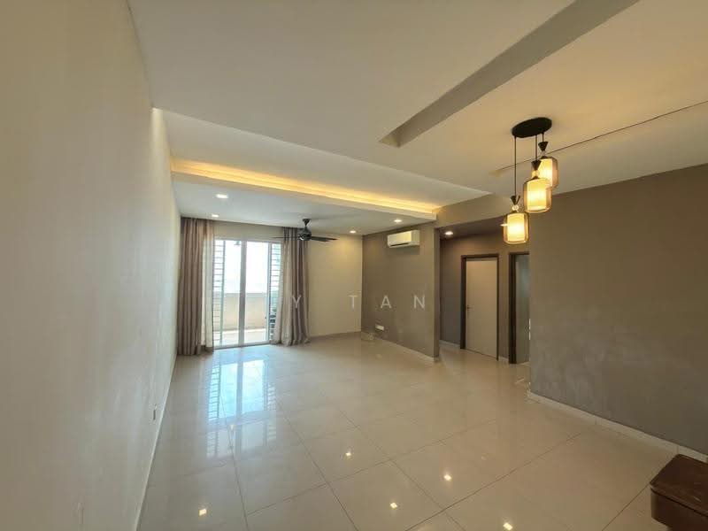 Kondominium untuk Dijual di Aman Heights Condominium - TY Tan - Living Room - PropertyGuru.com.my