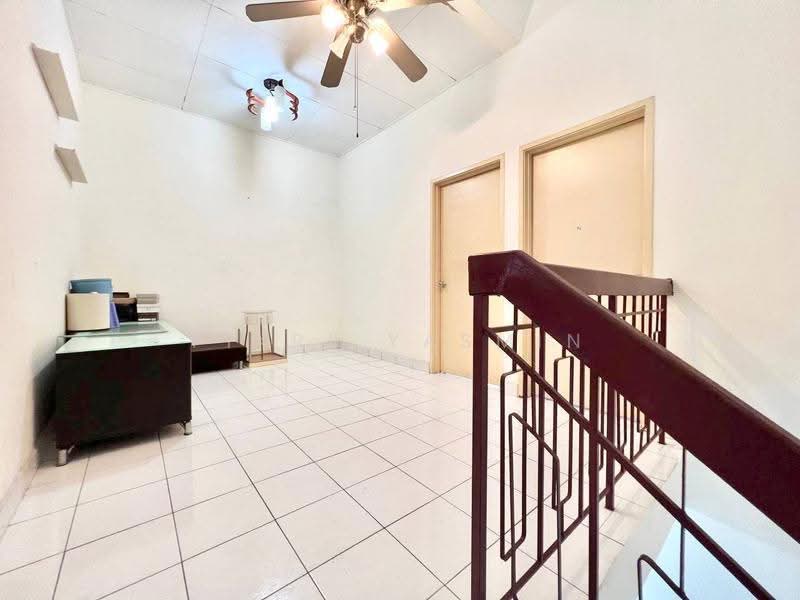 2-storey Terraced House for Sale in Taman Pelangi Semenyih (Semenyih) - Fikri Yasmin - Interior - PropertyGuru.com.my