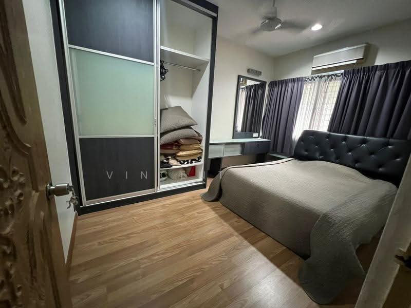 2-storey Terraced House for Rent in Bangsar (Kuala Lumpur) - Vincent Lee - Bedroom - PropertyGuru.com.my