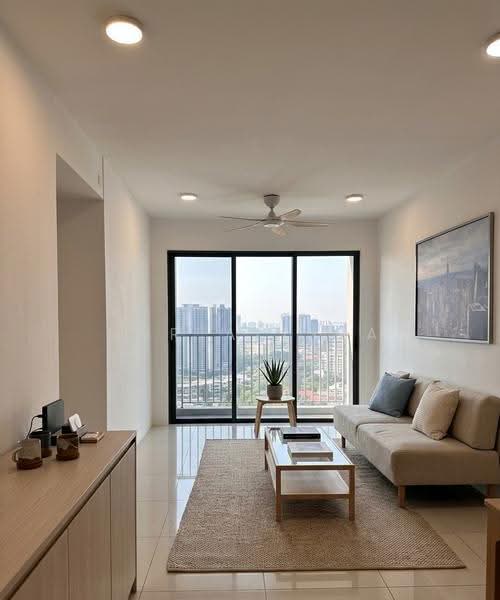 Kediaman Servis untuk Disewa di Vivo Executive Apartment - Nur Alisya - Living Room - PropertyGuru.com.my