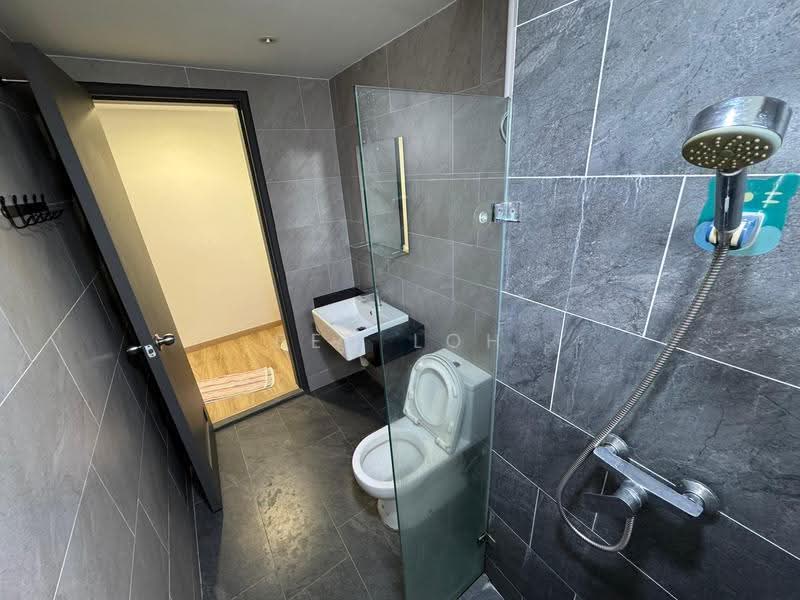 Kediaman Servis untuk Disewa di Emporis - Ben Loh - Bathroom - PropertyGuru.com.my