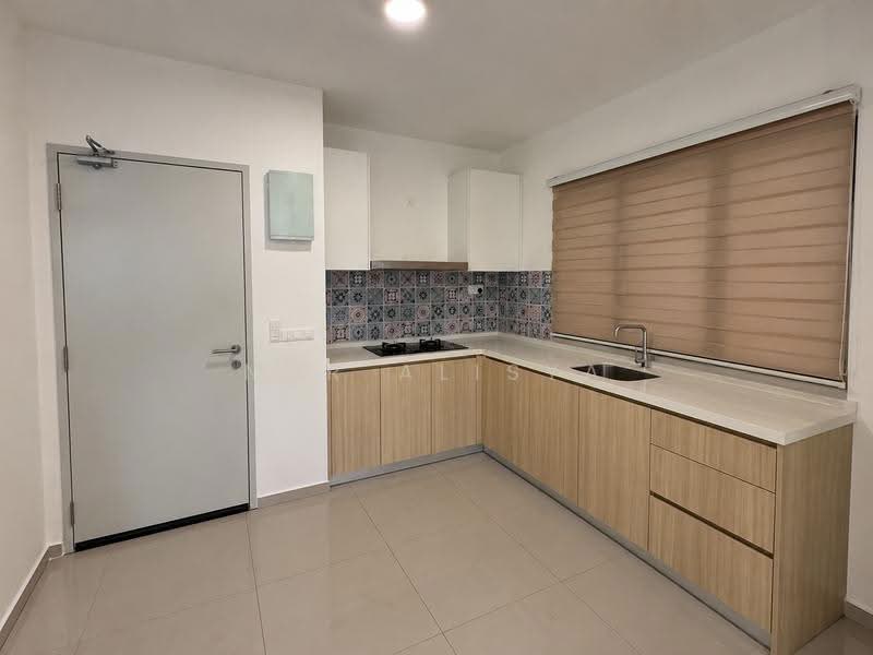 Service Residence for Rent at Hana @ Eco Ardence - Nur Alisya - Kitchen - PropertyGuru.com.my