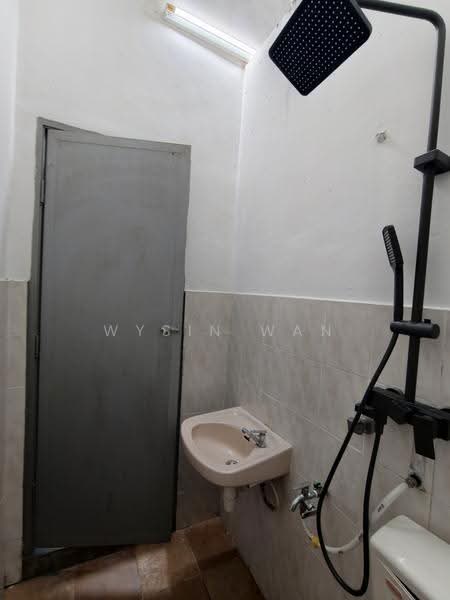 Bungalow House for Rent in Kampung Cempaka (Petaling Jaya) - Wysin Wan - PropertyGuru.com.my