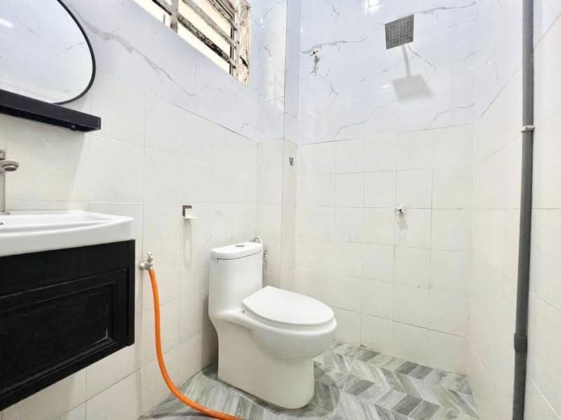 Semi-Detached House for Sale in Desa Salak Idaman (Sepang) - Fikri Yasmin - Bathroom - PropertyGuru.com.my