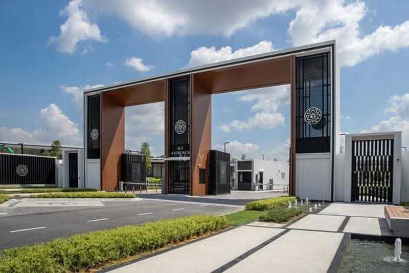 Rumah Berkembar untuk Dijual di Eco Ardence (Setia Alam) - Tony YY - Exterior - PropertyGuru.com.my