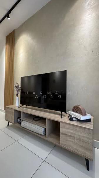 Kediaman Servis untuk Disewa di The Tropika - Charmaine Wong - Living Room - PropertyGuru.com.my