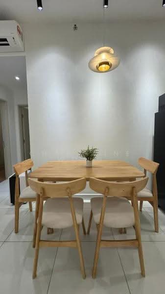 Kediaman Servis untuk Disewa di The Tropika - Charmaine Wong - Dining Room - PropertyGuru.com.my