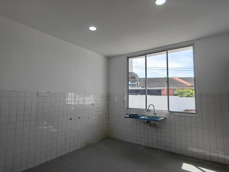 2-storey Terraced House for Sale in Semaba (Kuching) - KC Jee - PropertyGuru.com.my