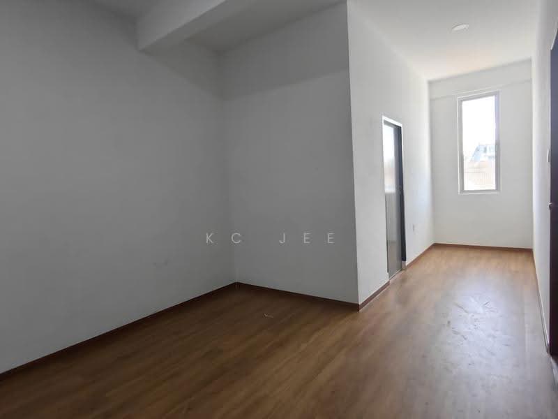 2-storey Terraced House for Sale in Semaba (Kuching) - KC Jee - PropertyGuru.com.my
