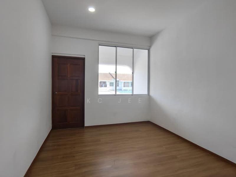 2-storey Terraced House for Sale in Semaba (Kuching) - KC Jee - PropertyGuru.com.my