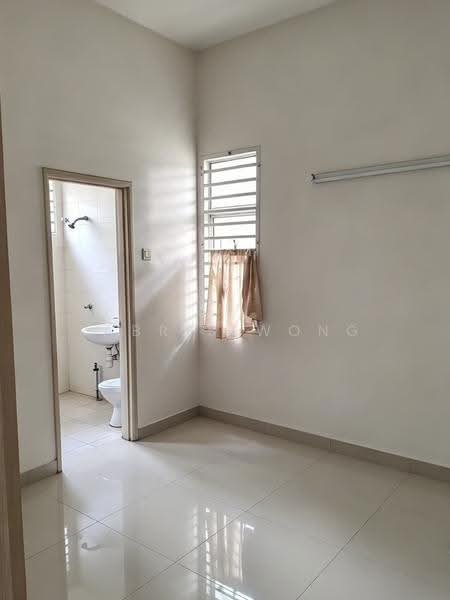 Rumah Teres 2-Tingkat untuk Disewa di Kemuning Utama (Shah Alam) - Tabris Wong - PropertyGuru.com.my