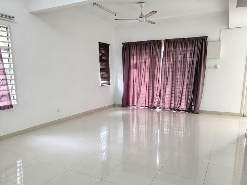 Rumah Teres 2-Tingkat untuk Disewa di Kemuning Utama (Shah Alam) - Tabris Wong - Living Room - PropertyGuru.com.my