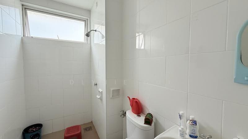 3-storey Terraced House for Sale in Bandar Teknologi Kajang (Kajang) - Dlynie Ooi - Bathroom - PropertyGuru.com.my