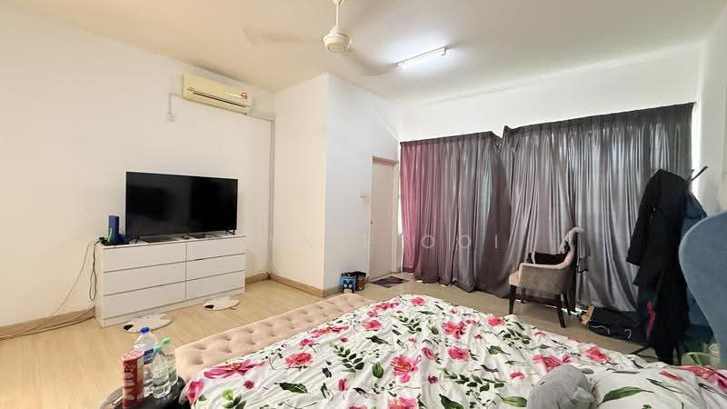 3-storey Terraced House for Sale in Bandar Teknologi Kajang (Kajang) - Dlynie Ooi - Bedroom - PropertyGuru.com.my