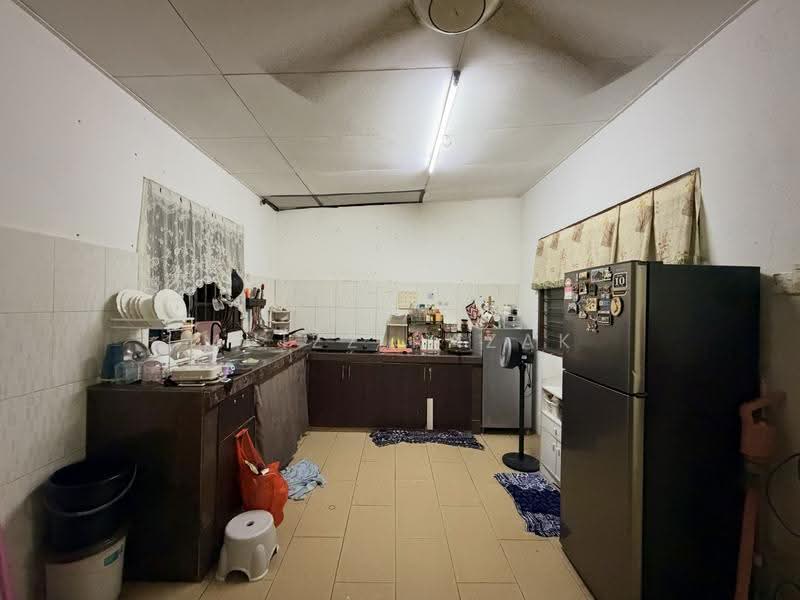 1-storey Terraced House for Sale in Meru (Klang) - Muizz Razak - PropertyGuru.com.my