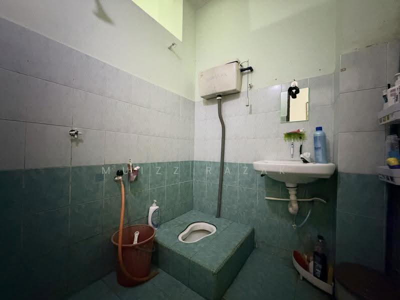 1-storey Terraced House for Sale in Meru (Klang) - Muizz Razak - PropertyGuru.com.my