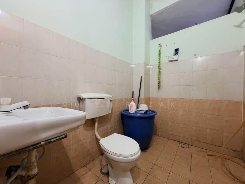 1-storey Terraced House for Sale in Meru (Klang) - Muizz Razak - PropertyGuru.com.my
