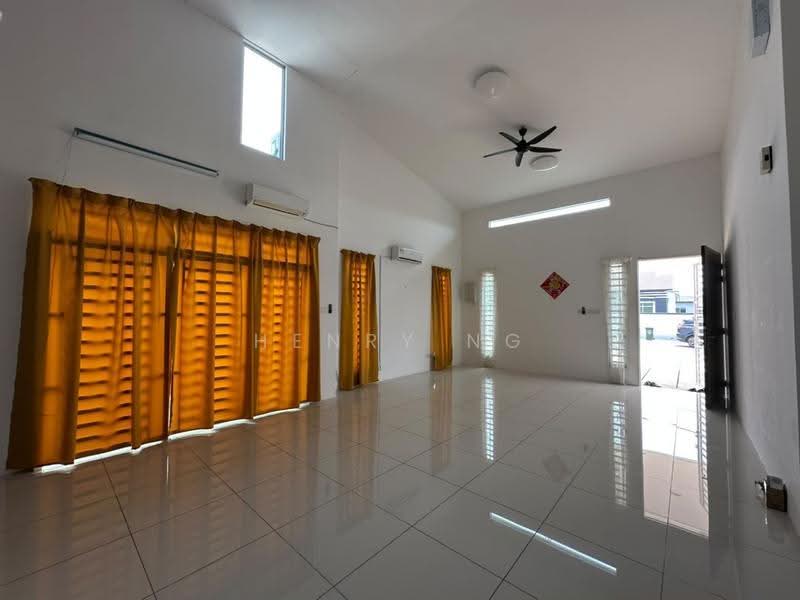 Bungalow House for Sale in Sungai Petani (Kedah) - Henry Ng - Living Room - PropertyGuru.com.my
