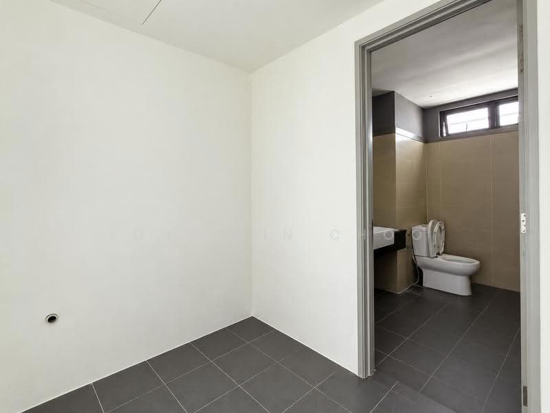 Office for Sale in Seksyen U1 (Glenmarie) - Yong Qin Choo - Bathroom - PropertyGuru.com.my